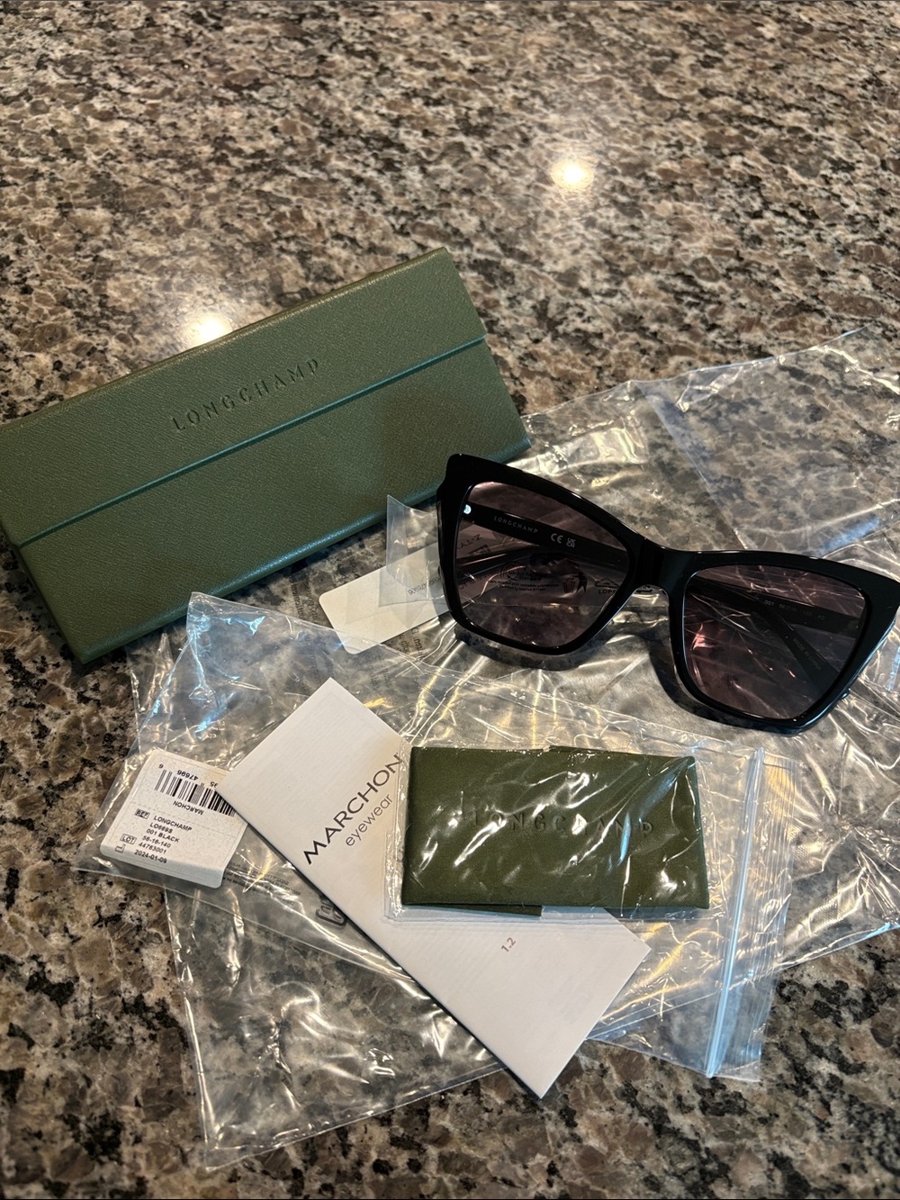 NWT Longchamp Cat Eye Women’s  Black Sunglasses with Case